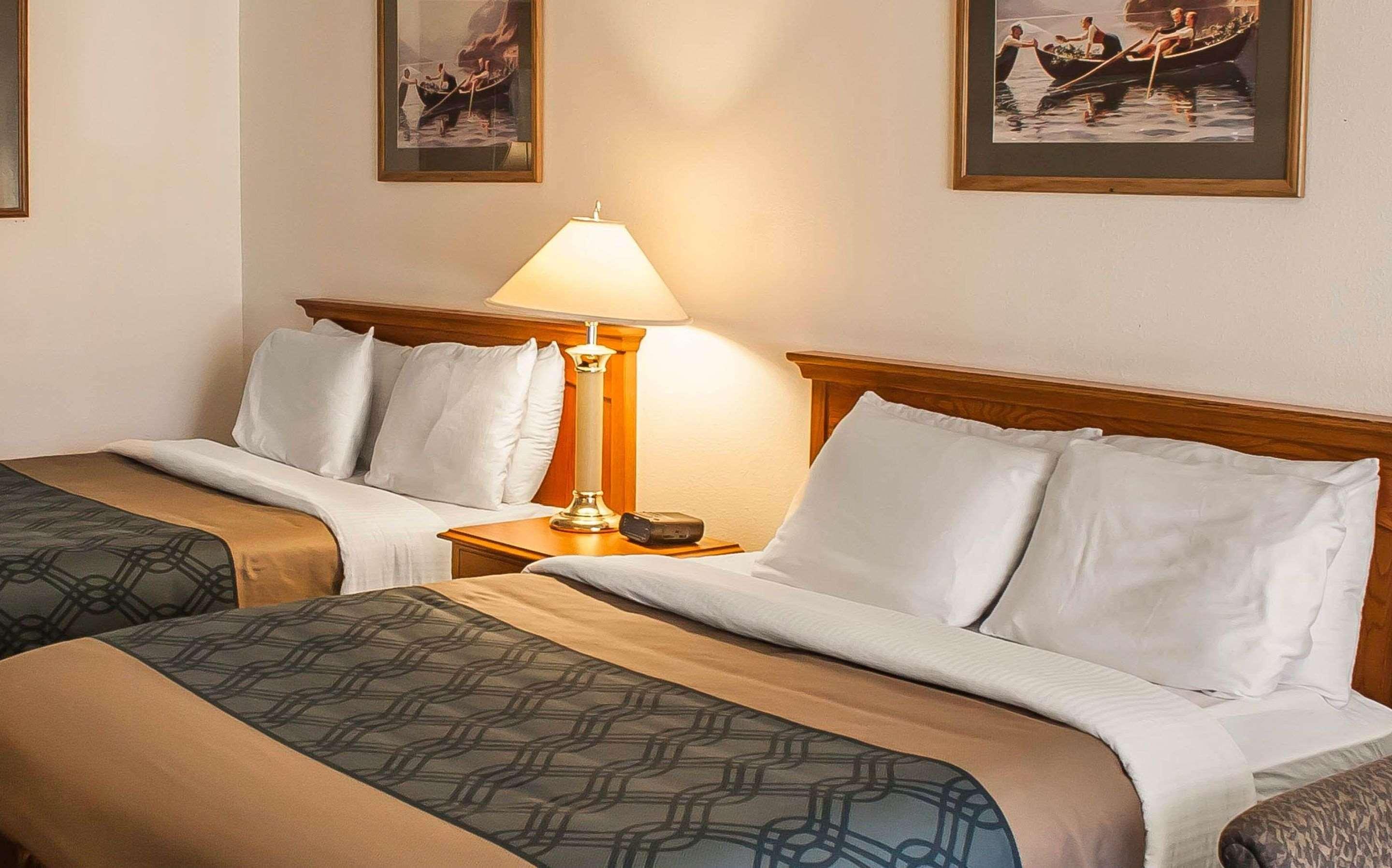 Econo Lodge Inn & Suites Hoquiam Buitenkant foto
