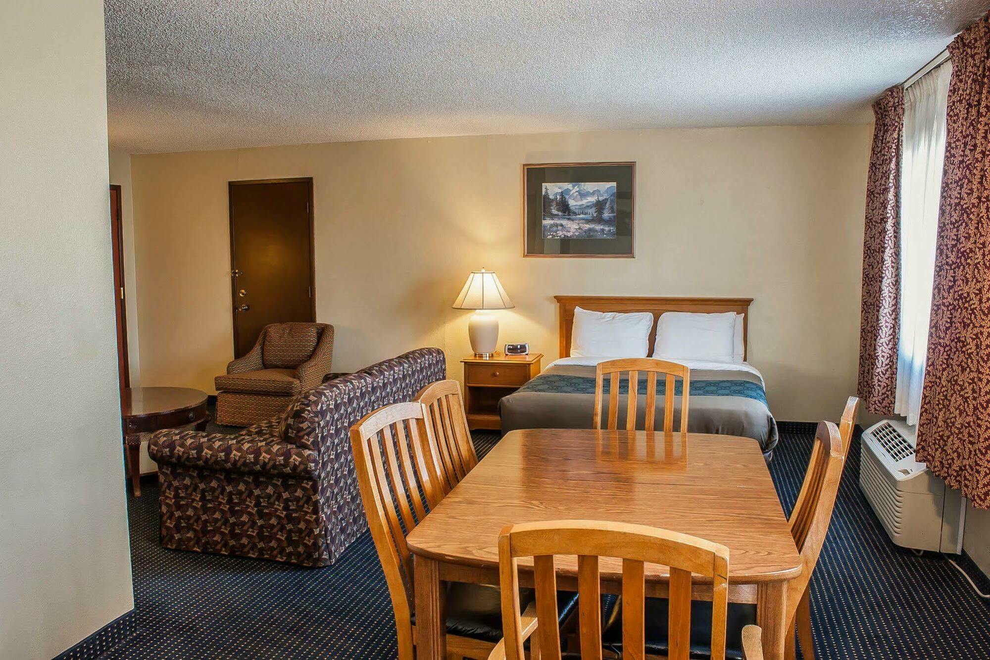 Econo Lodge Inn & Suites Hoquiam Buitenkant foto